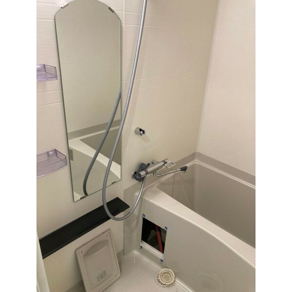 バス・シャワールーム　※同物件他部屋写真 反転、色違いの場合有 現況優先