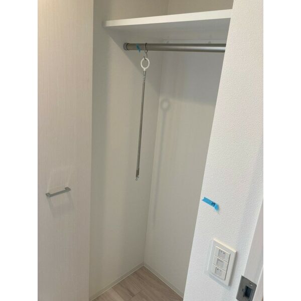 収納　※同物件他部屋写真 反転、色違いの場合有 現況優先