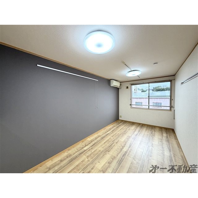 建物外観　洋室