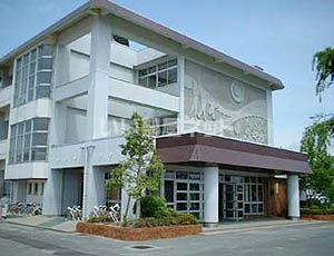 小学校　山口市立嘉川小学校（小学校）まで2303m