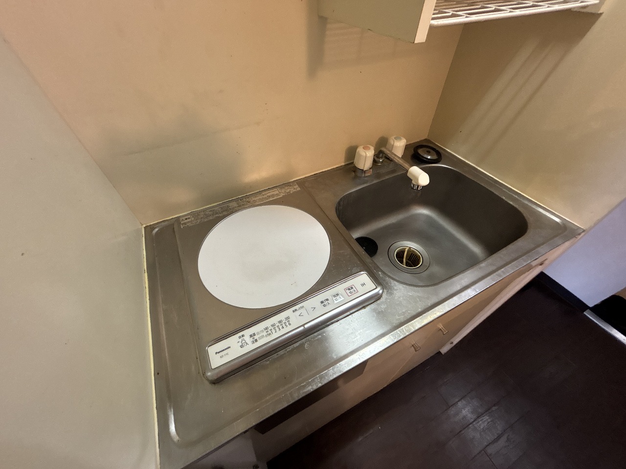 キッチン　※別部屋参考写真