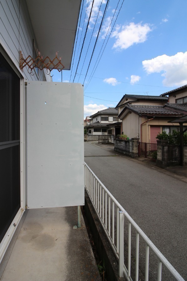 バルコニー　テラス