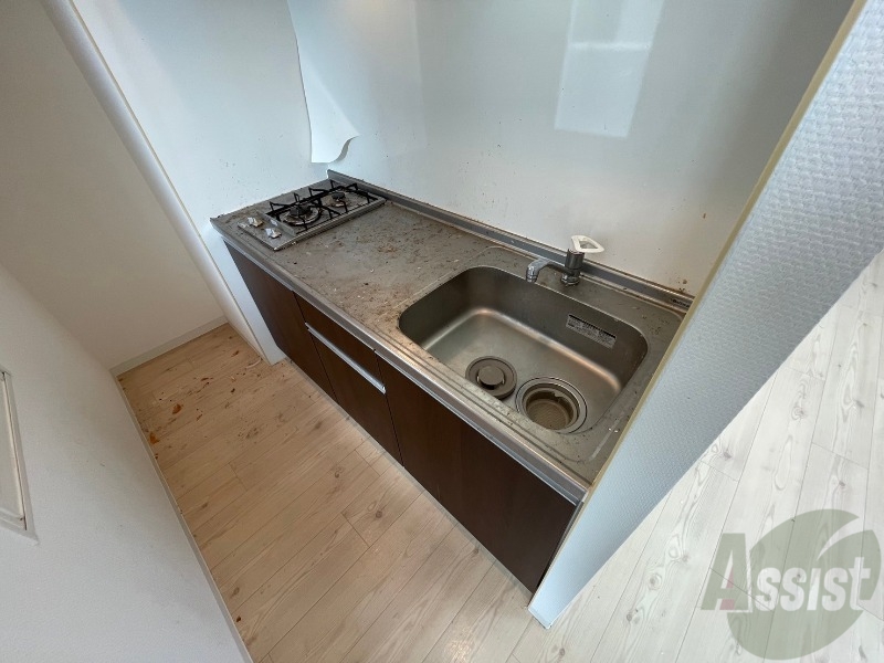 キッチン　ガスコンロが設置されているので購入の必要がありません！