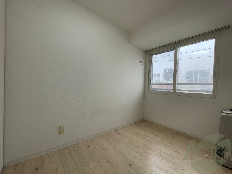 その他部屋・スペース　寝室です。部屋をどう使うかはあなた次第です！