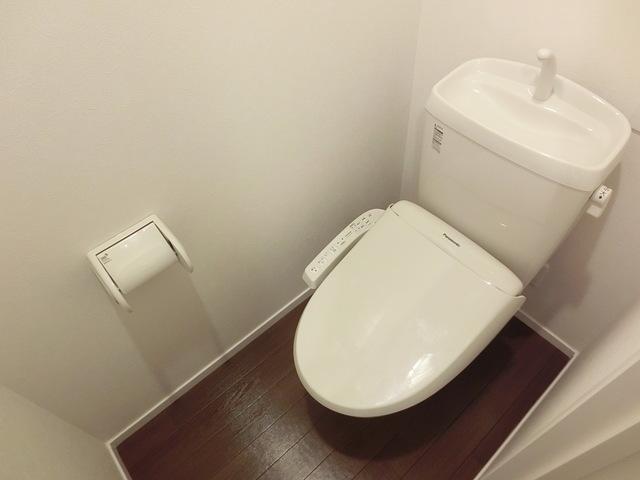 トイレ　豊島区南長崎２丁目 フォレスタ内山