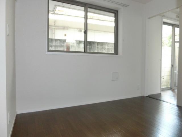 居室・リビング　豊島区南長崎２丁目 フォレスタ内山