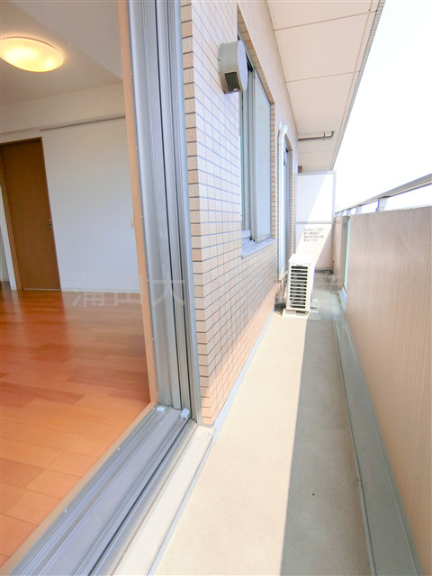 バルコニー　南向きバルコニー