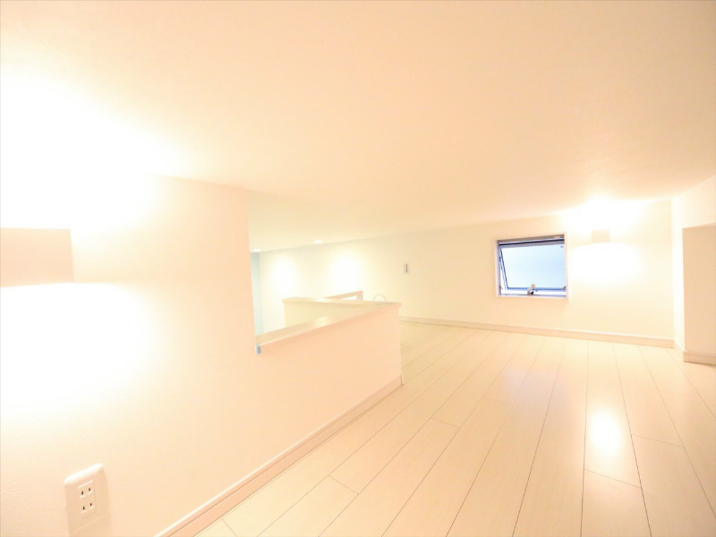 その他　ロフト5.7帖（収納としてもお部屋としても使えます）