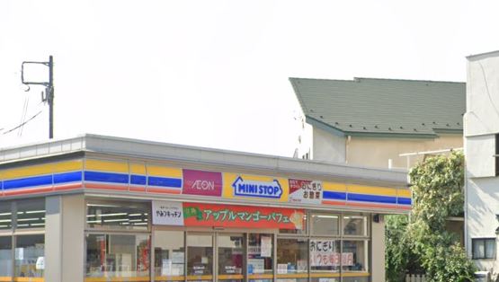 コンビニ　ミニストップ 花月園店（コンビニ）まで200m
