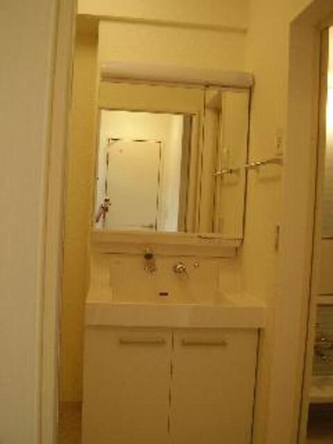 洗面設備　洗髪洗面化粧台