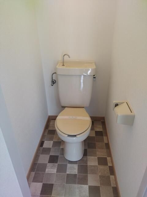 トイレ　トイレ