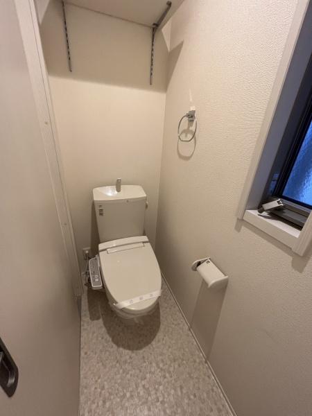 トイレ　ウォシュレット完備