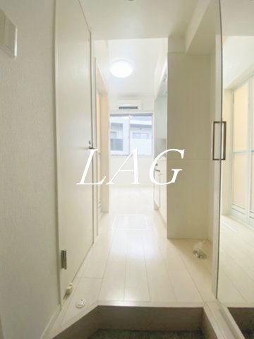 玄関　玄関です。