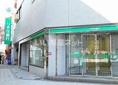 銀行　りそな銀行 桜川支店（銀行）まで29m