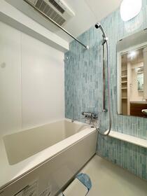 バス・シャワールーム　バスルーム