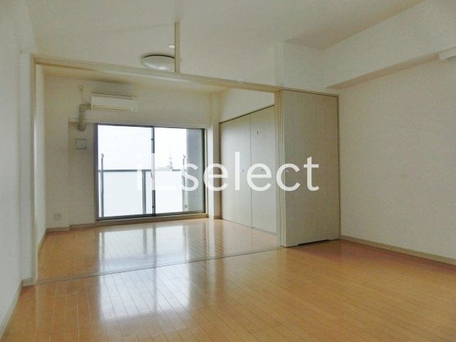 居室・リビング　清潔感のあるお部屋です