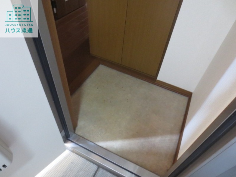 玄関　※別号室写真使用