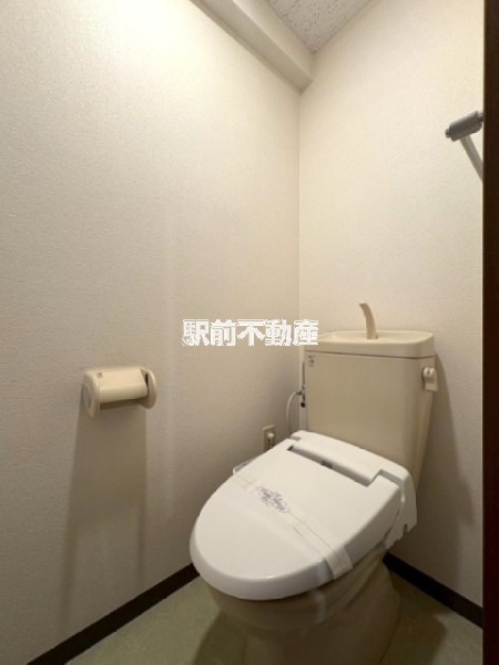 トイレ　写真は別部屋