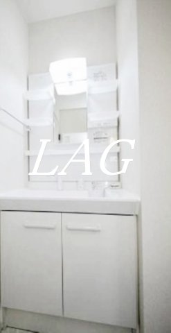 洗面設備　独立洗面台です。