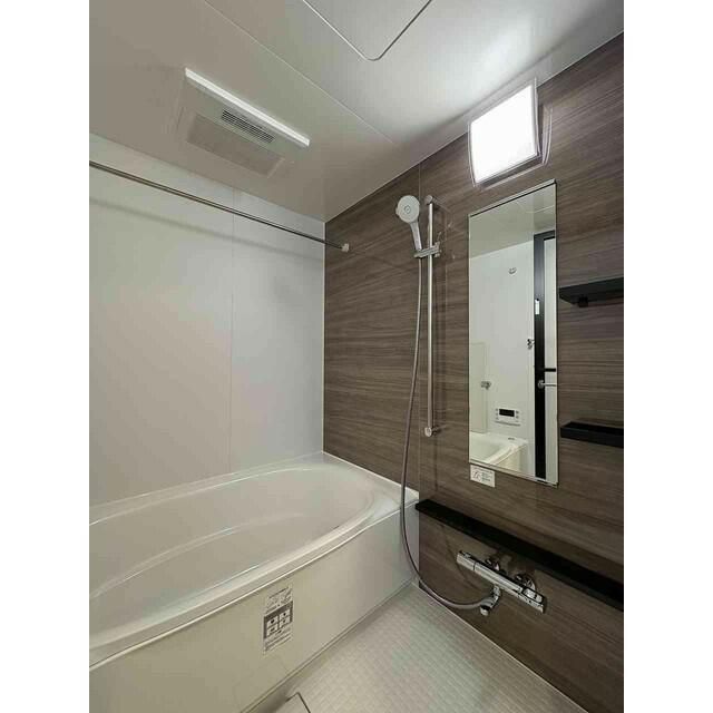 バス・シャワールーム　ゆったり過ごせるお風呂です