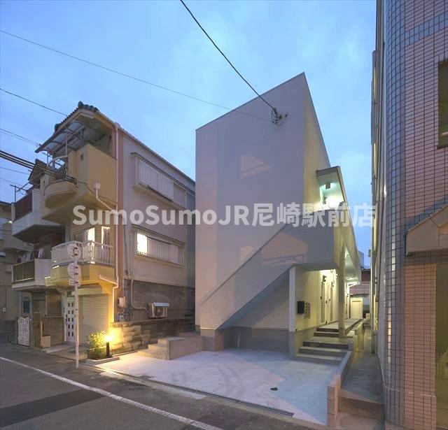 その他共有部分　外観は落ち着いています