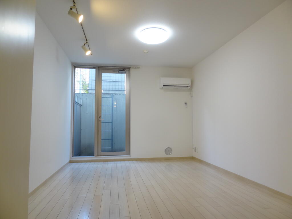 居室・リビング　ラディア北新宿　RADIA KITA-SHINJUKU