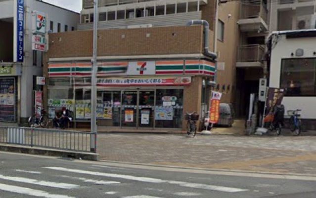 コンビニ　セブンイレブン摂津千里丘2丁目店（コンビニ）まで416m