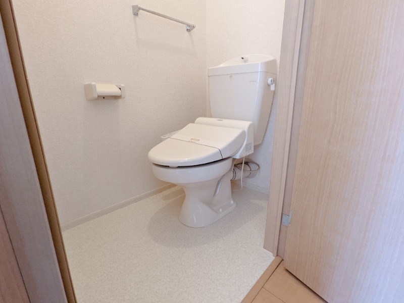 トイレ　図面と現状に相違がある場合には現状を優先