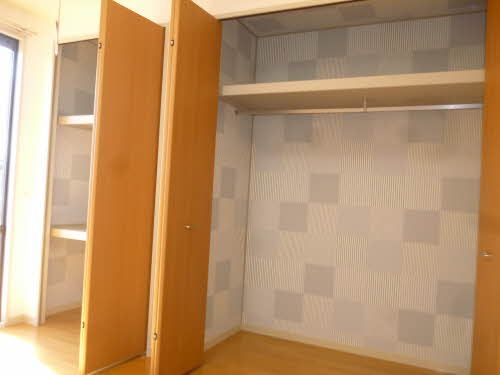 収納　南洋間収納