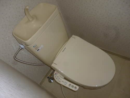 トイレ　シャワートイレ