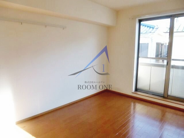 居室・リビング　洋室のお部屋です。