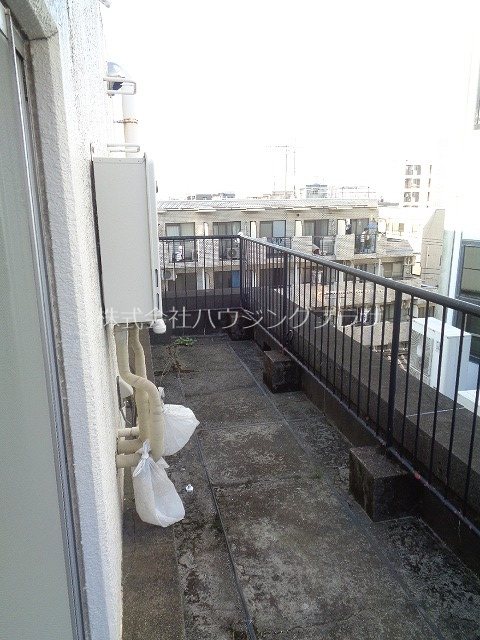 バルコニー　※別部屋参考写真となります