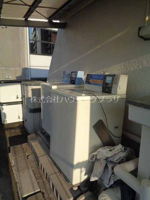 その他共有部分　屋上　コインランドリー