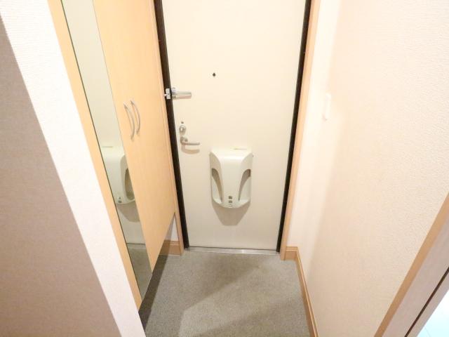 玄関　きれいな玄関です