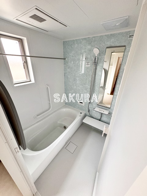 バス・シャワールーム　日々の疲れを癒すお風呂です♪