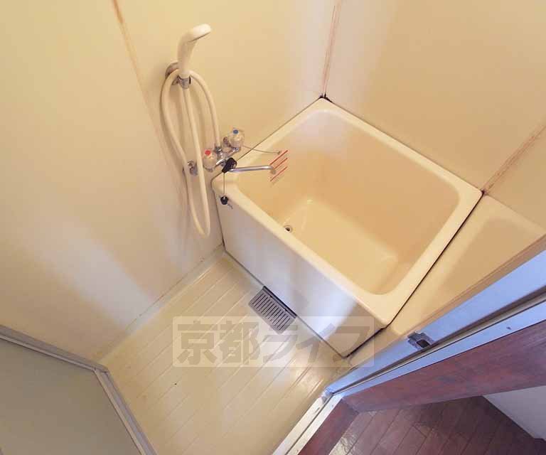 バス・シャワールーム　セパレートタイプになります。