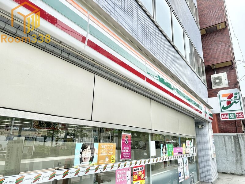 コンビニ　セブン-イレブン 新宿余丁町店（コンビニ）まで153m