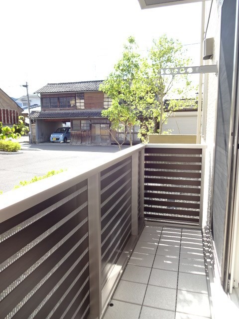 バルコニー　別部屋参考写真です。