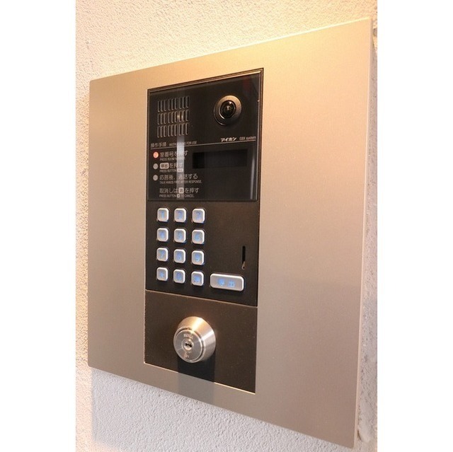 エントランス　オートロック