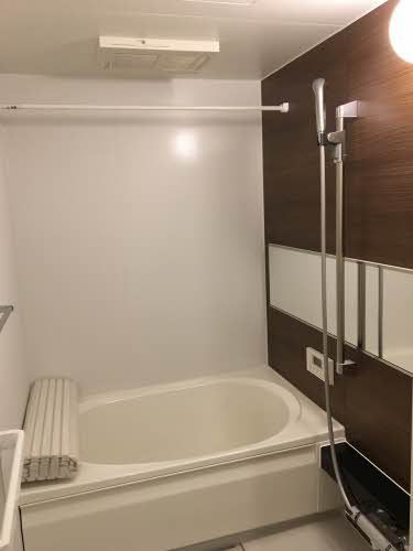 バス・シャワールーム　浴室乾燥機　追焚付き