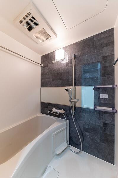 バス・シャワールーム　?