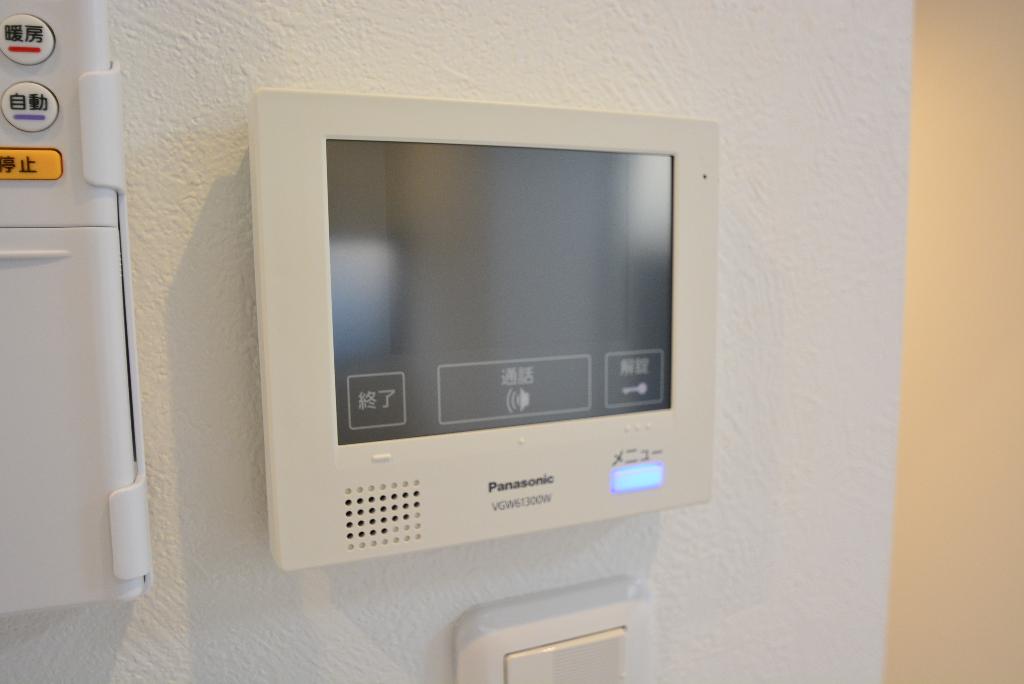 セキュリティ　カメラ付インターホン