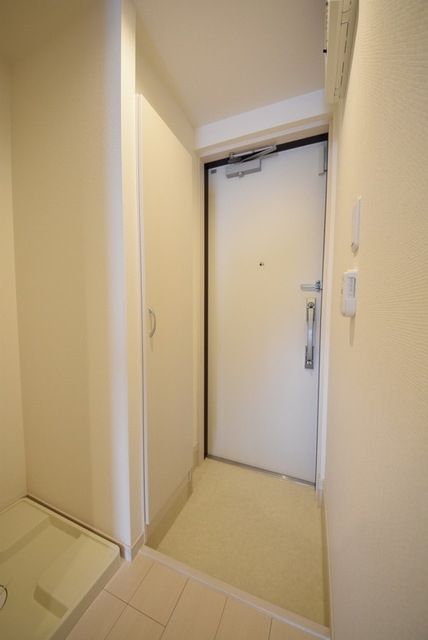 玄関　シューズボックスあります