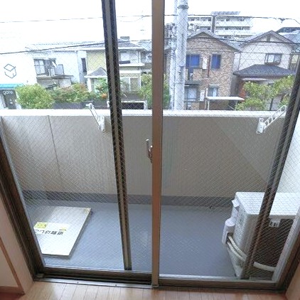 バルコニー　参考写真（同物件別部屋）