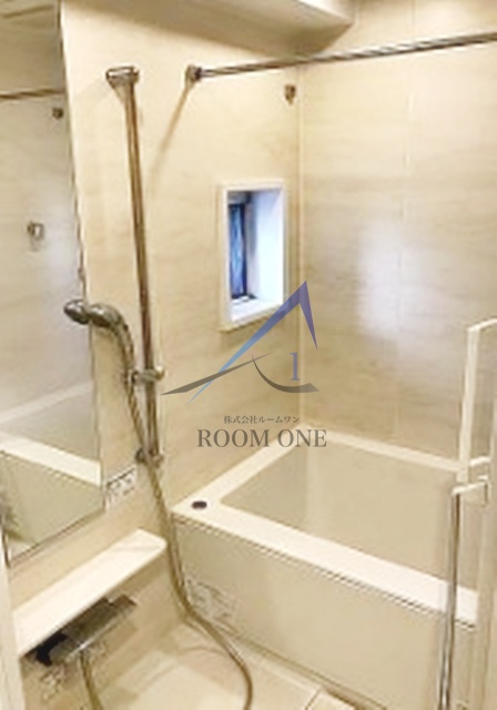 バス・シャワールーム　お風呂です。