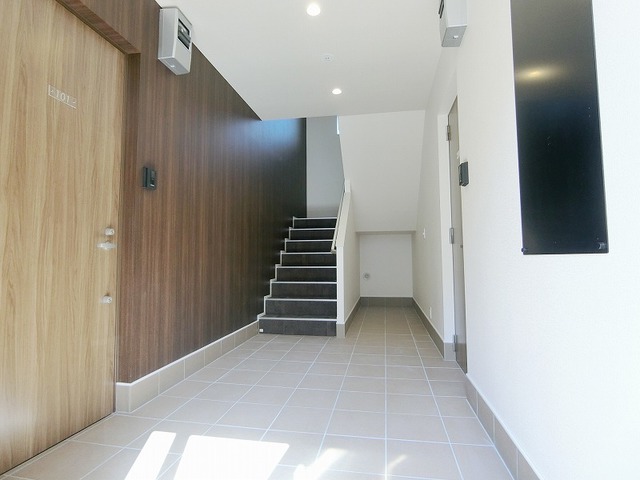 エントランス　★ゆとりのエントランススペース★