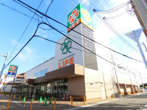 スーパー　ライフ　高石店（スーパー）まで734m