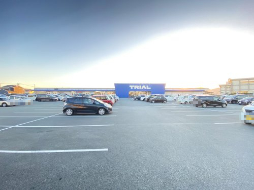 スーパー　スーパーセンタートライアル松阪店（スーパー）まで487m