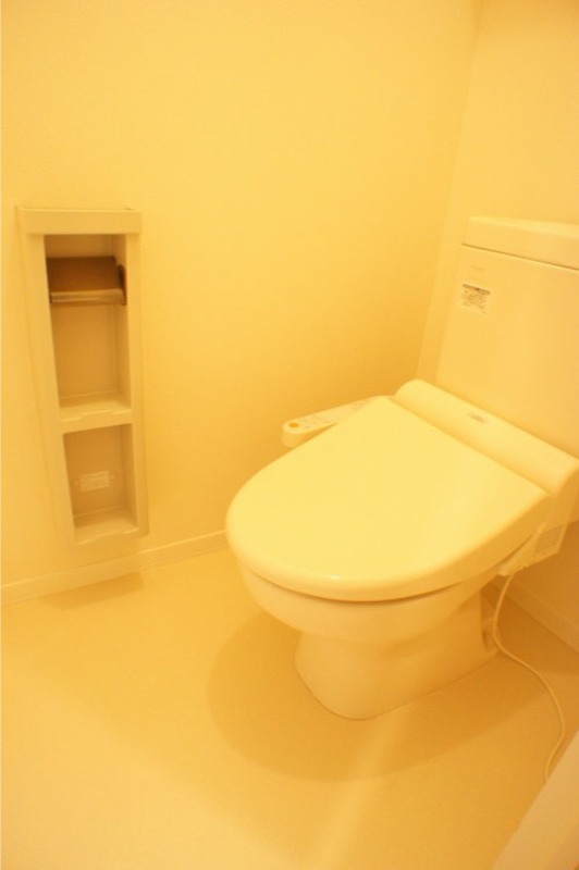 トイレ　図面と現状に相違がある場合には現状を優先