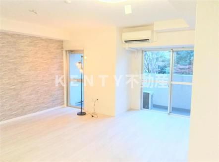 居室・リビング　おしゃれな居間です